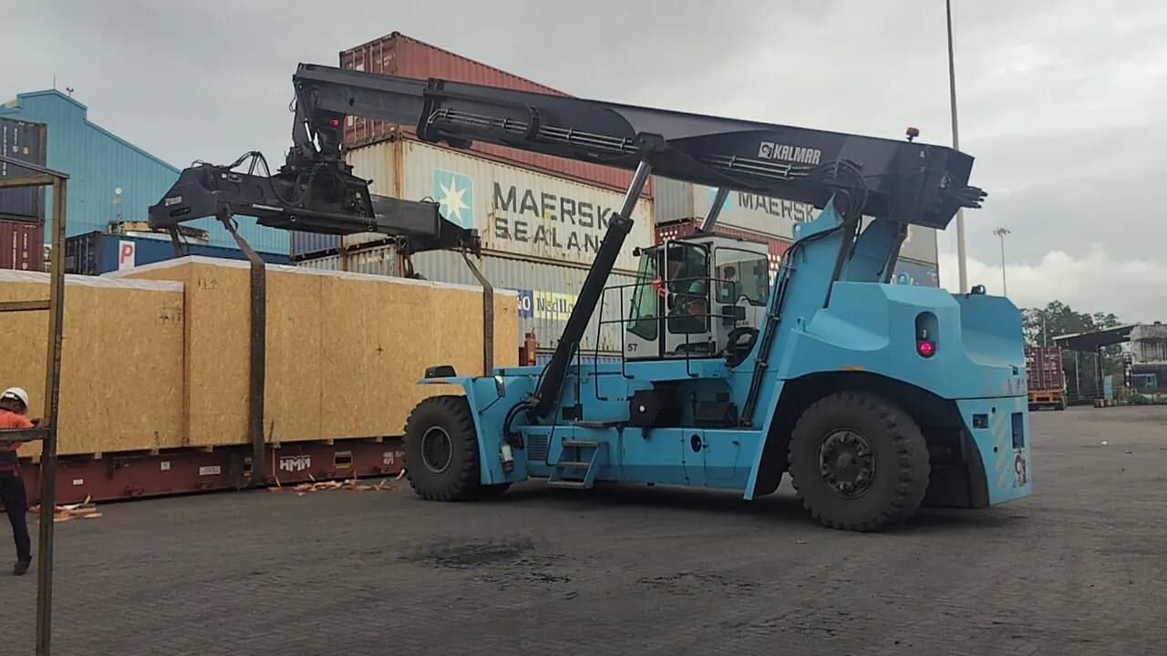 225MT USED MACHINERY IMPORT gallery image 5