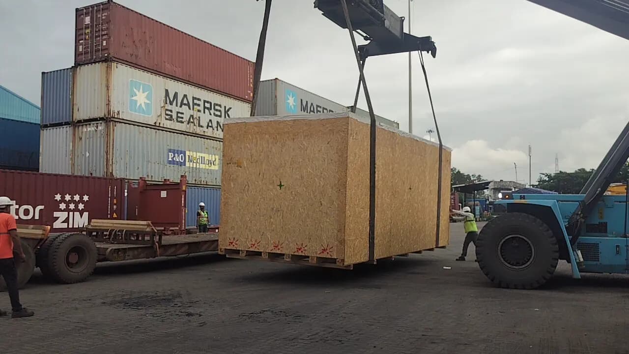 225MT USED MACHINERY IMPORT gallery image 9